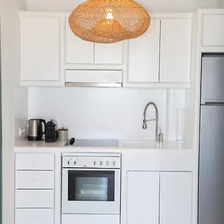 Cycladic With Hot Tub Holiday home *