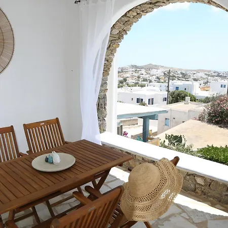 Cycladic With Hot Tub *