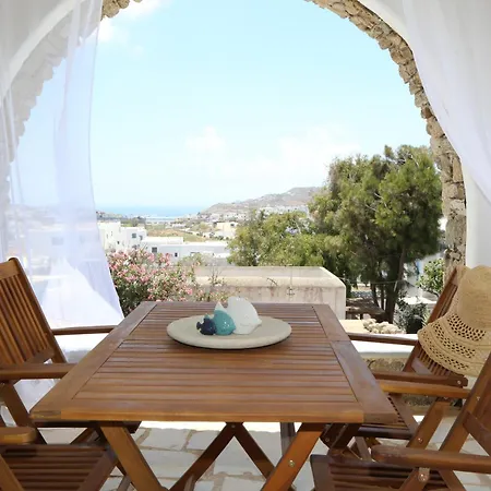 Cycladic With Hot Tub